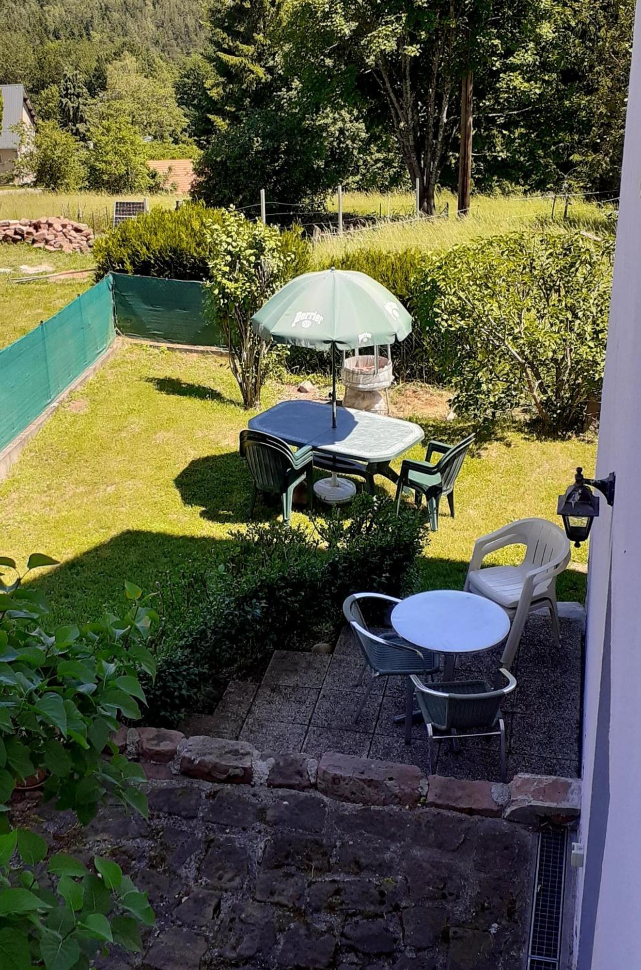 Gite La Belle Vue La Hoube Exterior foto
